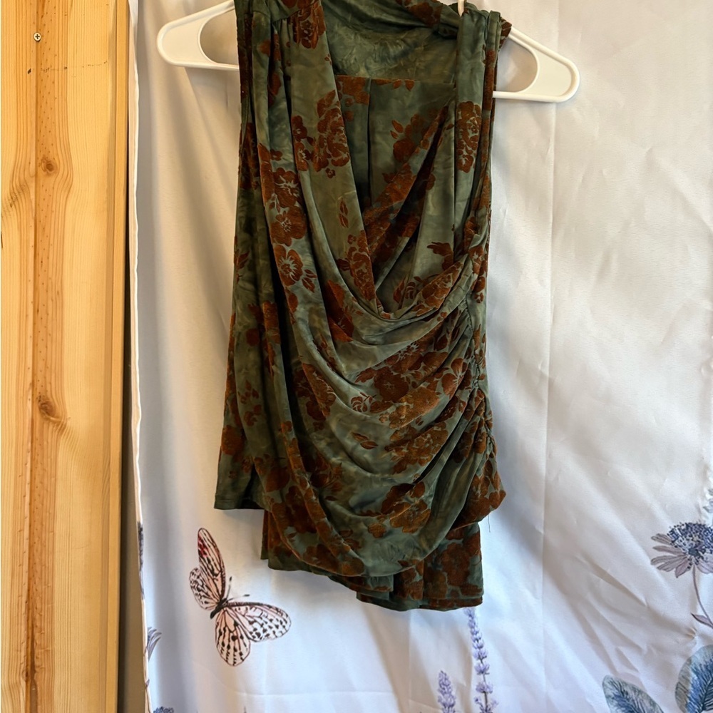 Floral Velvet Drape Skirt - Green and Brown - Picture 3 of 3